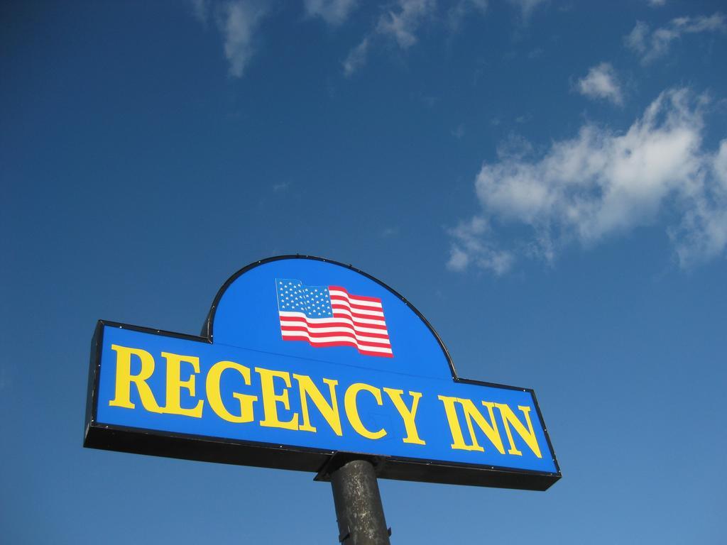 Regency Inn Of Naperville Eksteriør billede