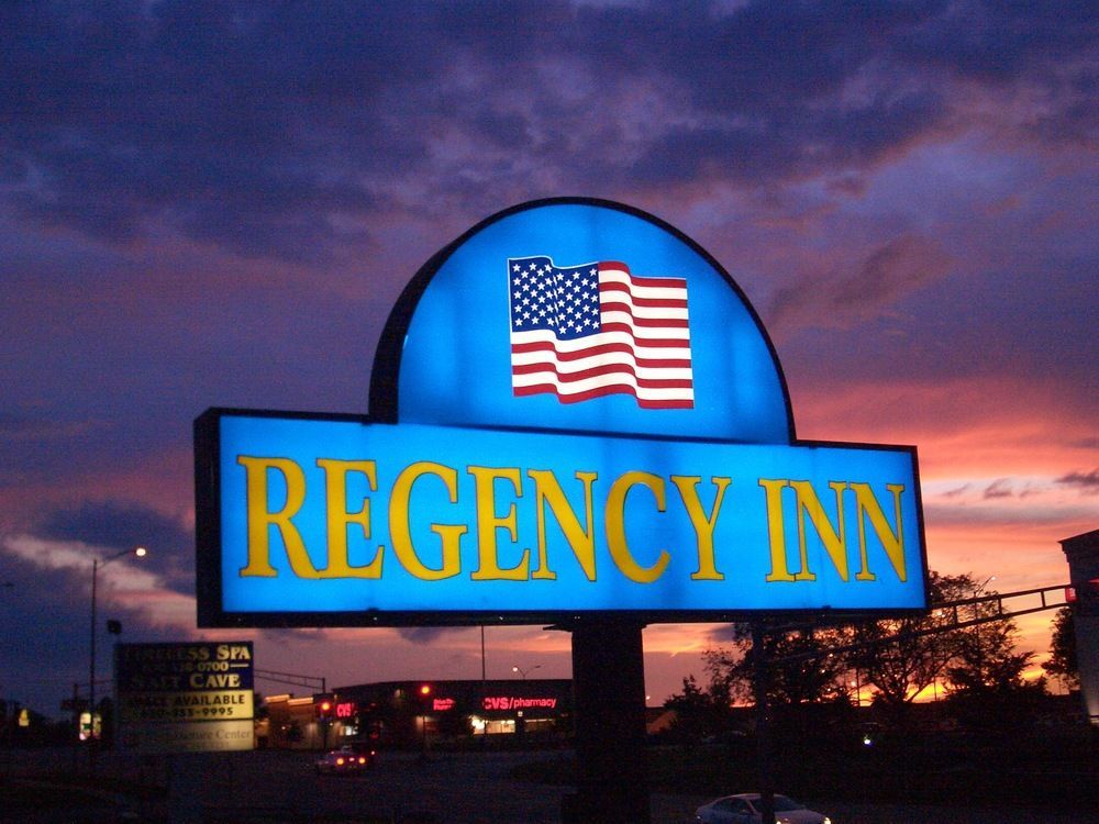 Regency Inn Of Naperville Eksteriør billede